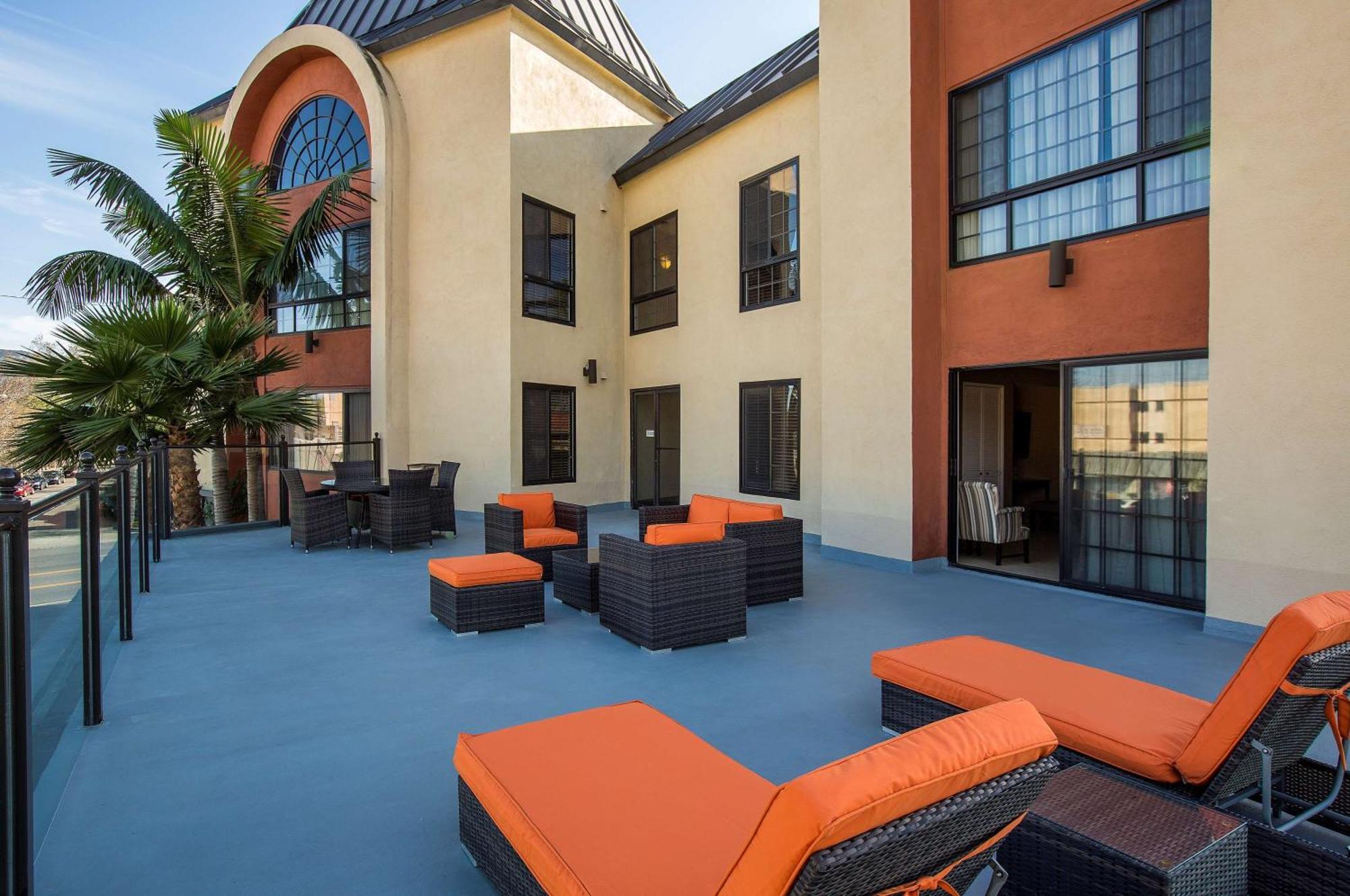 Coast Burbank Hotel Exterior foto